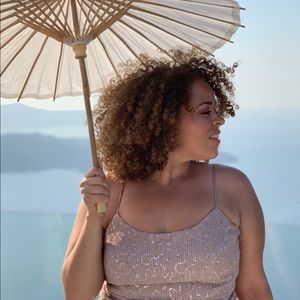 Meet your Posher, Nicole